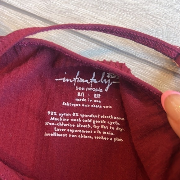 Free people maroon stretchy ribbed cross cross tank top size xs/s - Picture 4 of 6